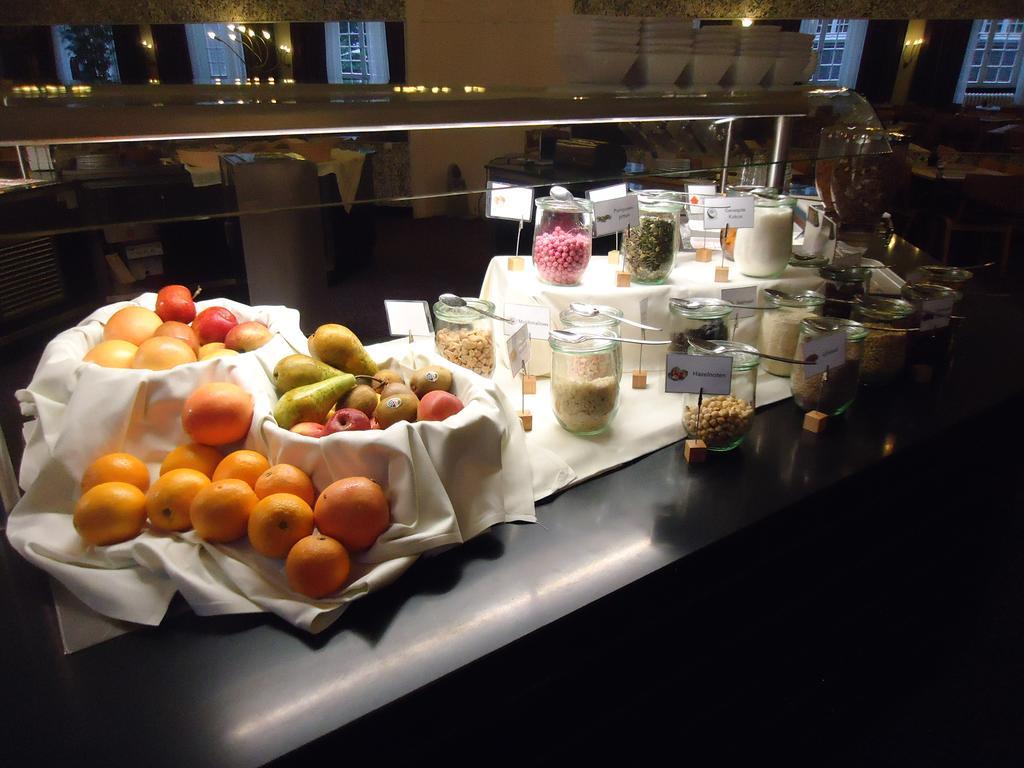 Abdij Hotel Rolduc 케르크라데 외부 사진