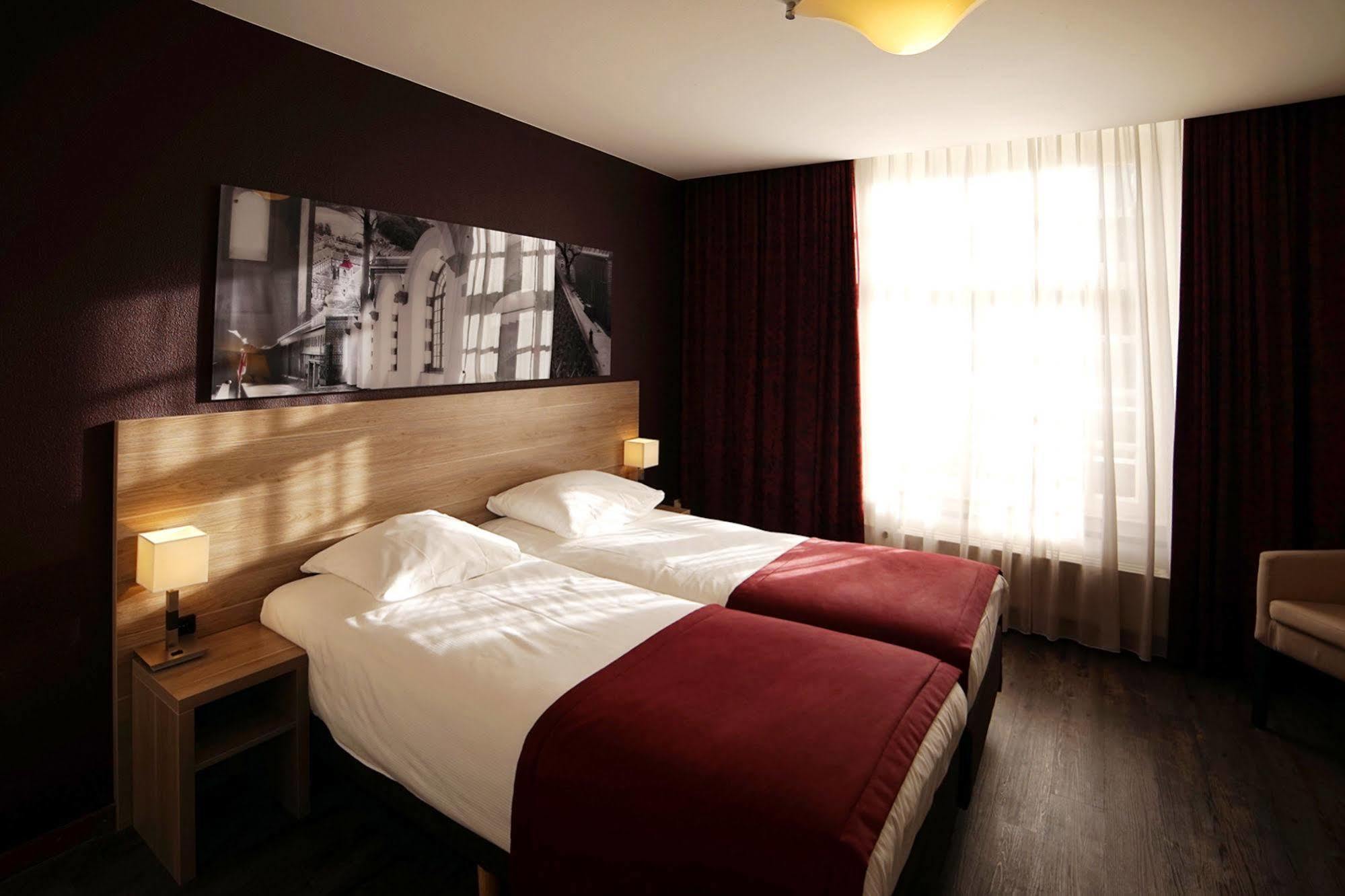 Abdij Hotel Rolduc 케르크라데 외부 사진