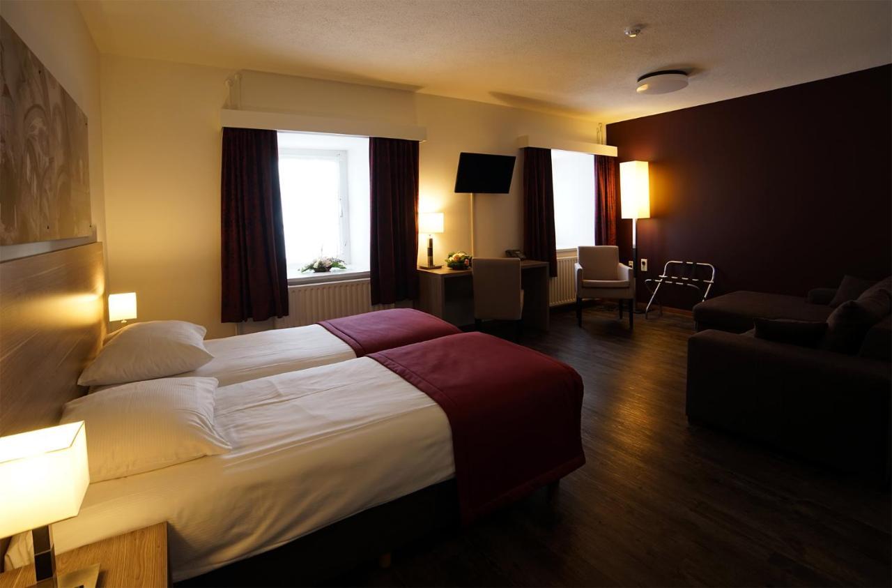 Abdij Hotel Rolduc 케르크라데 외부 사진